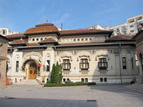 Biblioteca Sf Ntului Sinod Al Bisericii Ortodoxe Rom Ne Pune La