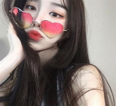 𝐔𝐋𝐙𝐙𝐀𝐍𝐆𝐒 Ulzzang Girl Ulzzang Korean Girl Uzzlang Girl