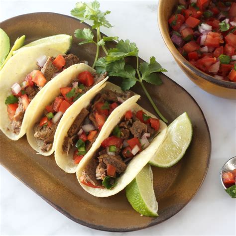 Foto De Tacos De Carne Asada / Tacos de carne asada (grilled steak tacos).