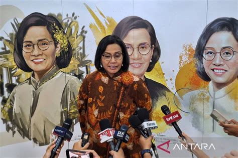 Canda Airlangga Soal Buku Sri Mulyani Sinyal Lanjut Jadi Menteri