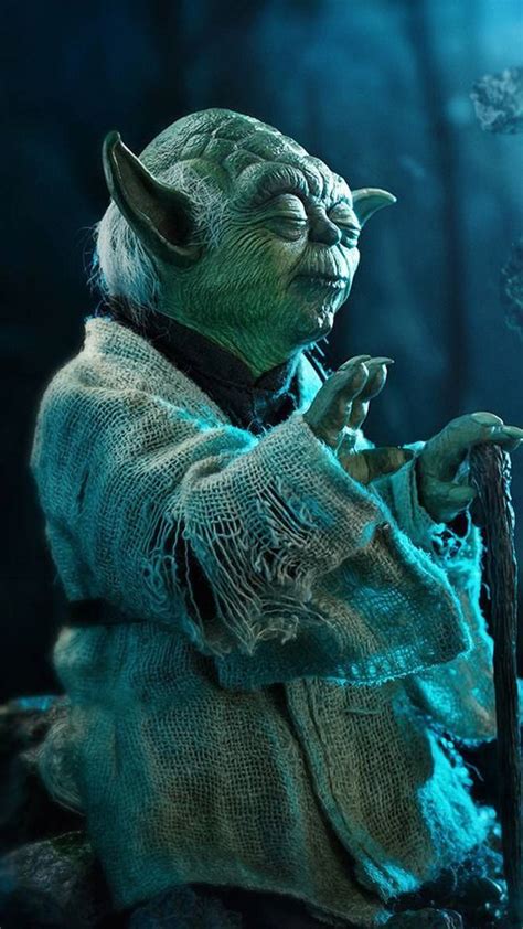 Yoda Star Wars Action Figure By Hot Toys