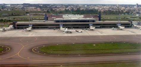 Afonso Pena International Airport (São José dos Pinhais, 1944) | Structurae