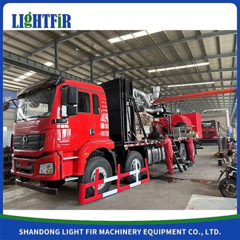 Chassis Weichai Engine Customized Refit Oil Field Fracturing Truck