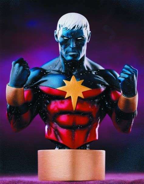 Bowen Designs Captain Marvel Modern Mb Resin Wiki Fandom