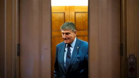 Joe Manchin Joe Manchins Decision Not To Seek Reelection Raises