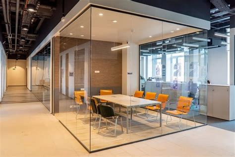 Glass Partition In Dubai Glass And Mirror Works Dubai 050 512 2588