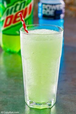 Drinks - How to make a baja blast freeze with baja blast recipes