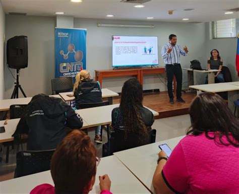 CNTQ dicta taller sobre promoción y prevención en salud mental para el