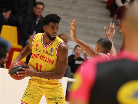 Basket Ball Leaders Cup Pro B Contre Nantes Saint Vallier Veut Bien