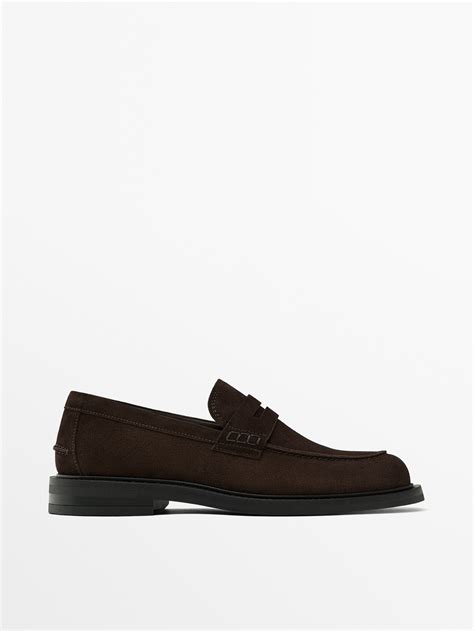 Mocassins En Croûte De Cuir Avec Patte · Marron · Chaussures Massimo Dutti