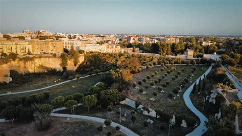 Il Parco Delle Cave Di Lecce Progettato Dallarchitetto Alvaro Siza