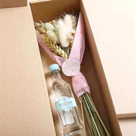 Gin Dried Flower Posy Letterbox Gift Lisa Angel