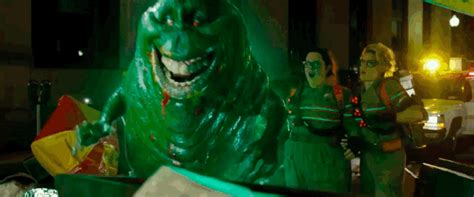 New Ghostbusters Footage Reveals Slimer Has An Unexpected New Friend ...