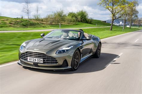 Essai Aston Martin Db Volante Le Nec Plus Ultra Des D Capotables