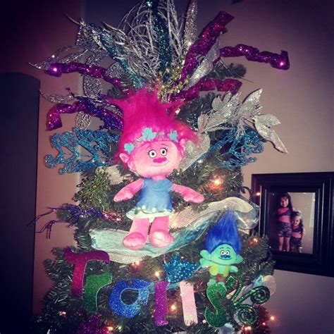 Trolls Christmas tree | Trolls birthday party, Christmas decorations ...