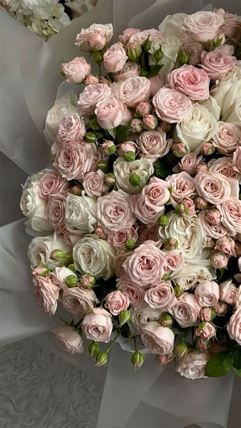 Floral bouquet | floral arrangements | aesthetic | Beautiful bouquet of flowers, Pretty flowers ...