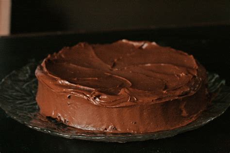 Julie Surprise: Clean Chocolate "Ganache" Icing