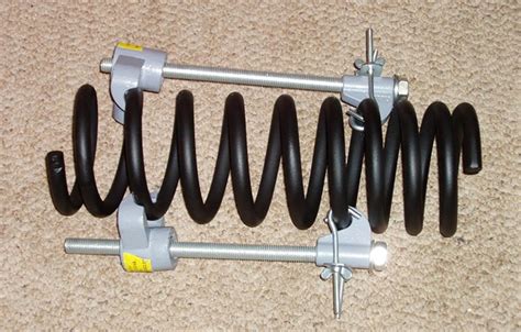 Best Coil Spring Compressor Tool For Your Garage Low Offset