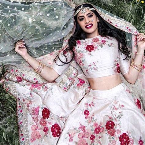 30 Lehenga Blouse Designs 2019 Trending Now Indian Wedding Dress Wedding Blouse Designs