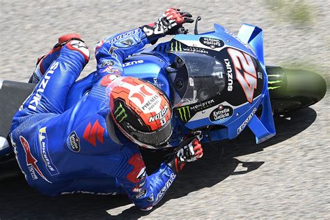 El Dolor Doblega La Voluntad De Rins Que Se Retira De Sachsenring