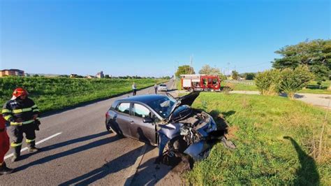 Foto Accident Cu Trei Victime Pe Strada Insulei Din T Rgu Mure