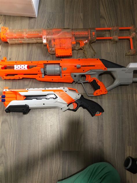 Assorted Nerf Guns and Attachments, Hobbies & Toys, Toys & Games on ...