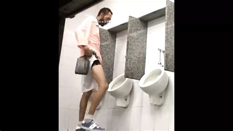 Vid Os Porno Urinoir Gay Gratuites Xhamster