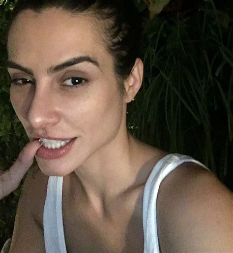 Cleo Pires Dá Aula De Olhar 43 Em Foto E Seguidores Se Encantam