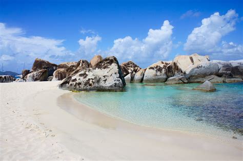 Virgin Gorda Bouldering - British Virgin Islands — She Dreams Of Alpine