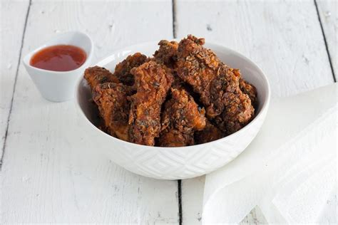 Buttermilk fried chicken - ohmydish.com