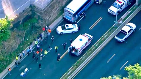 Rikers Correction Officer Dies After Crash On Cross Bronx Expressway In