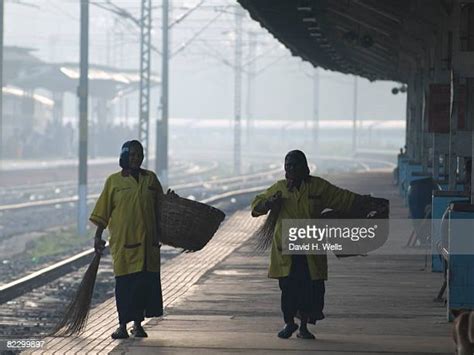 13 Bangalore Cantonment Railway Station Stock Photos, High-Res Pictures ...