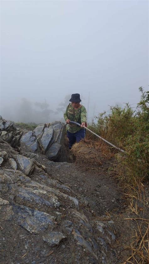 南橫3山「風險5提點」 玉管處：夾腳拖、高跟鞋挑戰毋湯喔！ 生活 自由時報電子報