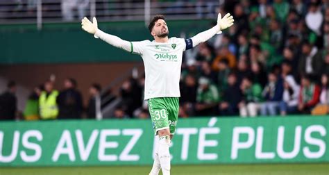 Asse Mercato Un Larsonneur Bis Chez Les Verts