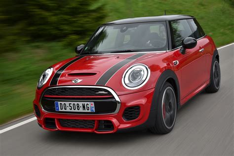 mini john cooper works   chili red