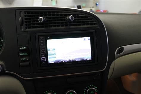 Autoradio Gps Alpine Saab 9 3 Cab Avec Reprises Commande Au Volant Et