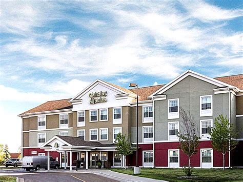 Newly Opened Hotels in Minot - Mia Dahl's Guide 2020