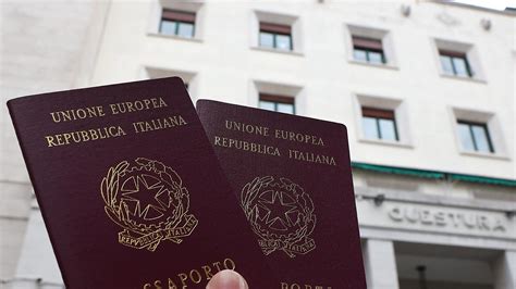 Effetto Post Covid Raddoppiati In Un Anno I Passaporti Rilasciati In