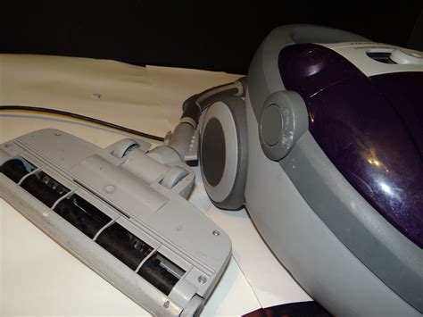 Electrolux El6986 Ultra Silencer Cannister Vac Purple Full Teardown Clean Video Ebay