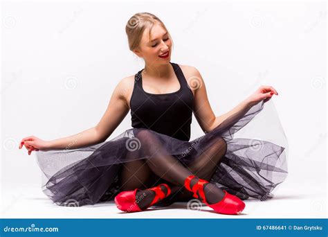 Retrato Del Bailar N De Ballet Joven De La Bailarina Que Se Sienta En