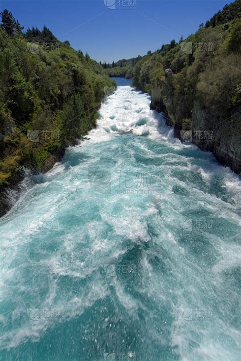 lake taupo