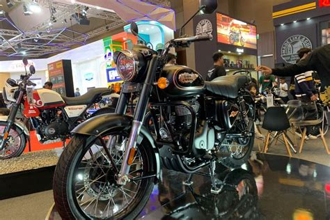 Foto Royal Enfield Mau Tambah Diler Tahun Ini