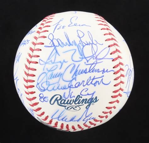 1980 Phillies OML Baseball Team Signed By 24 With Mike Schmidt Steve