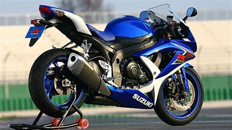 Prova Suzuki Gsx R 600 K8 Motorbox