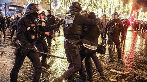 Disturbios En Francia Tras La Derrota Ante Argentina Con Docenas De