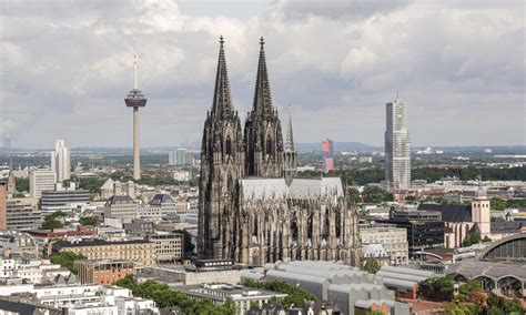 Der Kölner Dom Kathedrale Und Wahrzeichen Koelnde