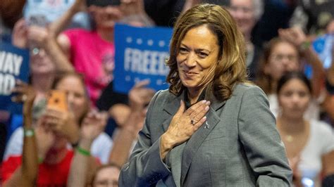 Kamala Harris im US Wahlkampf Diese Frau will erste Präsidentin werden