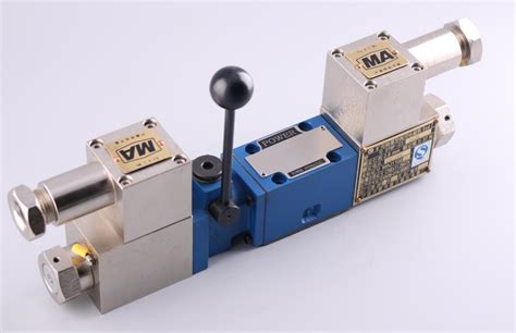 Solenoid With Manual Operation Directional Valves Screw And Relief Valve