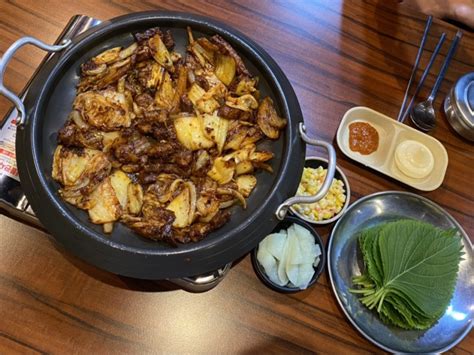 수원 우만동 사랑집 돼지김치구이 맛집 네이버 블로그