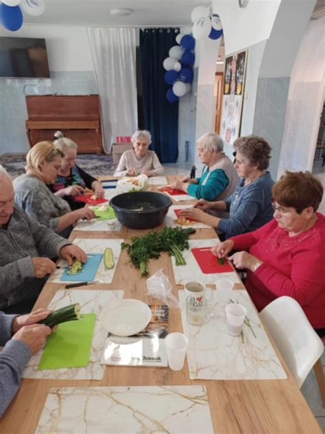 Jesienne prace SPG ZOZ w Nadarzynie Ośrodek zdrowia w Nadarzynie i